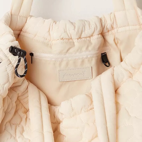 FREE PEOPLE FP Movement Women's Cloud 9 Tote IVORY - Picture 3 of 5